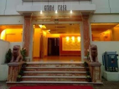 Kumar Grand Casa Hotel อัครา ภายนอก รูปภาพ
